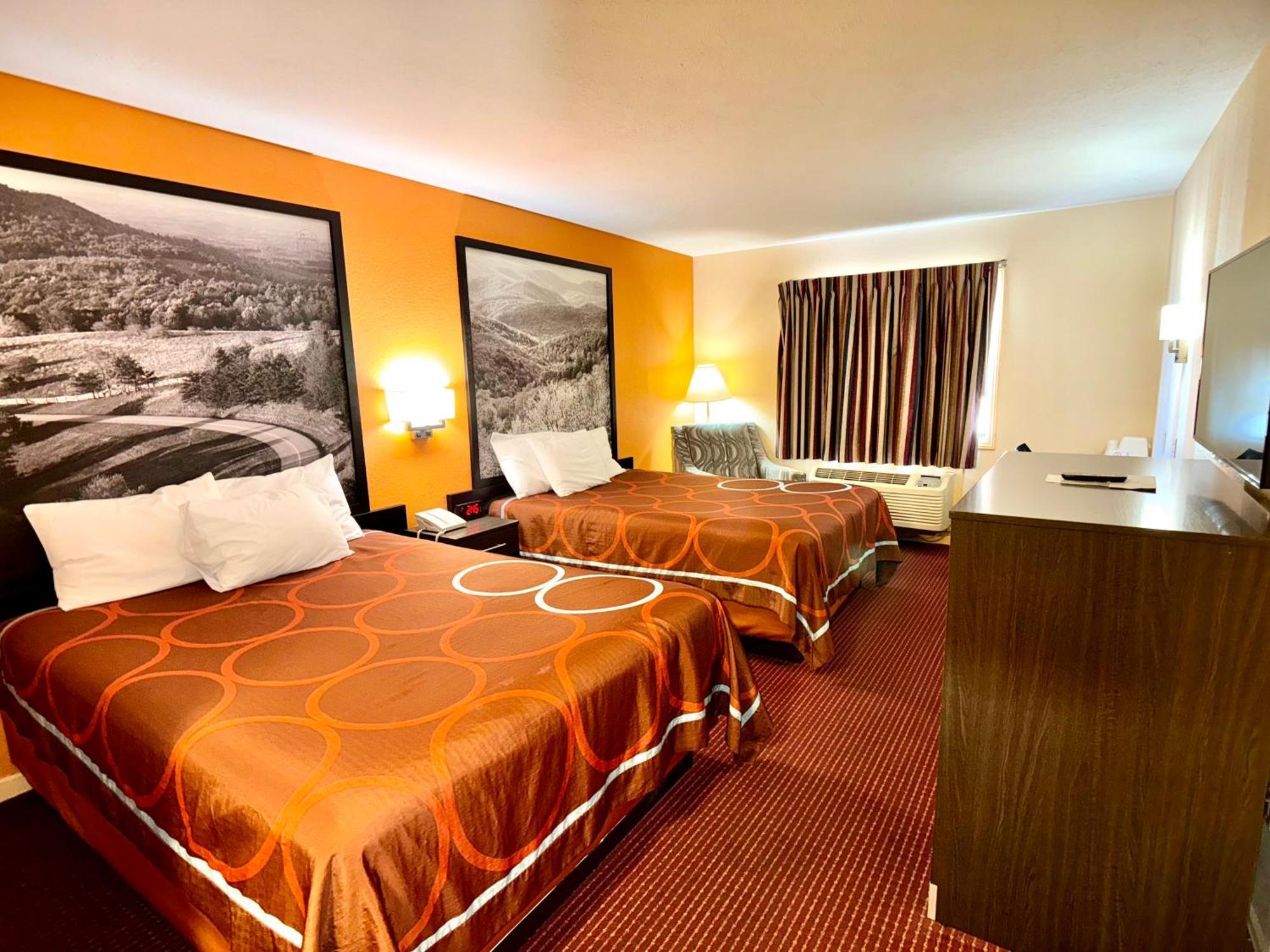 Super 8 By Wyndham Hillsville Bagian luar foto