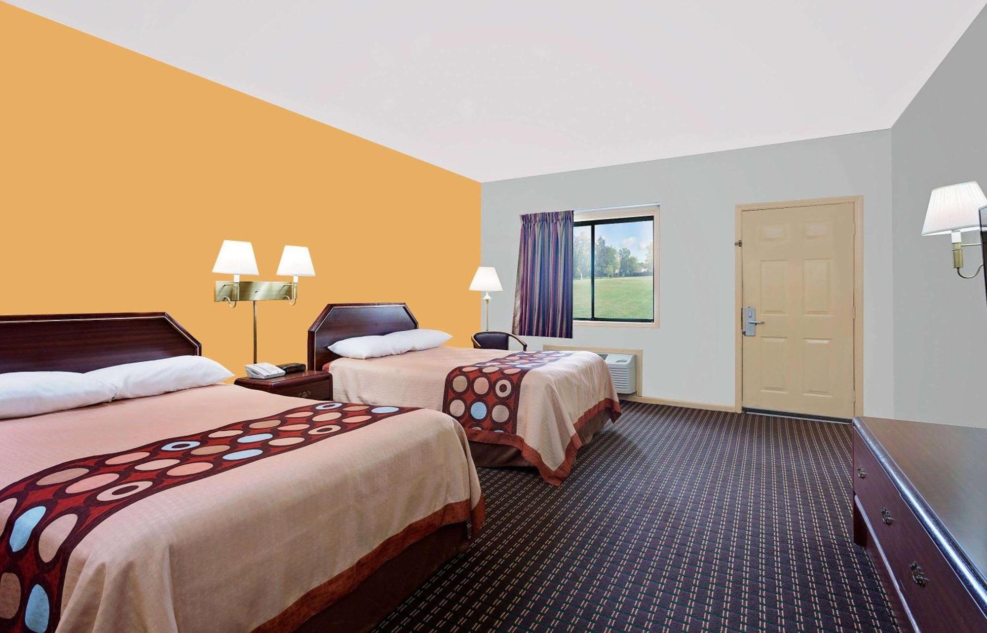 Super 8 By Wyndham Hillsville Bagian luar foto